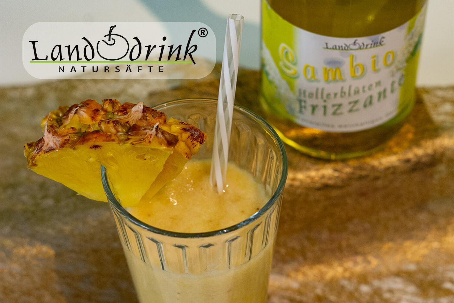 Ananas-Holler-Cocktail mit Sambio